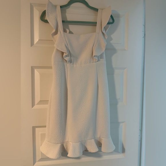 Bardot Dresses & Skirts - Elegant Cream Ruffle Dress